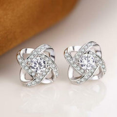 Elegant Flower Crystal Stud Earrings